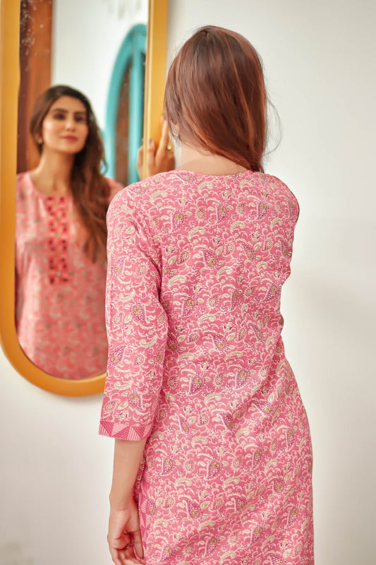 Pink Cotton Blend Kurta Set with Foil Print & Mirror Work – SILKONIC