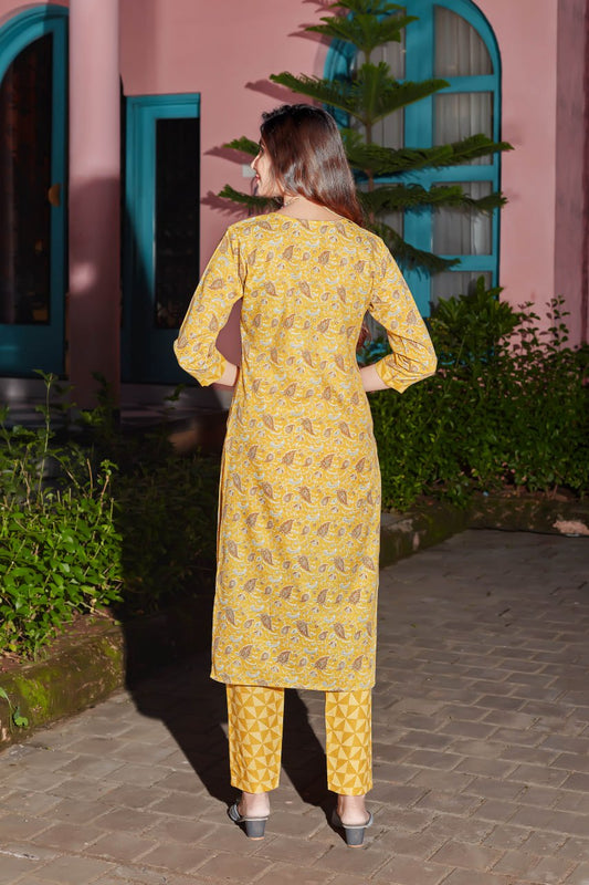 Yellow Cotton Blend Kurta Set with Foil Print & Mirror Work – SILKONIC