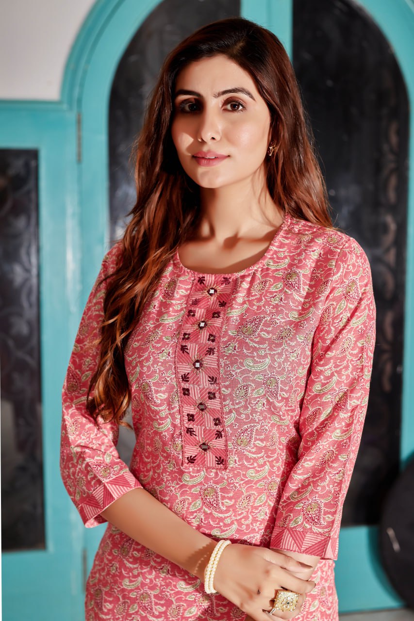 Pink Cotton Blend Kurta Set with Foil Print & Mirror Work – SILKONIC